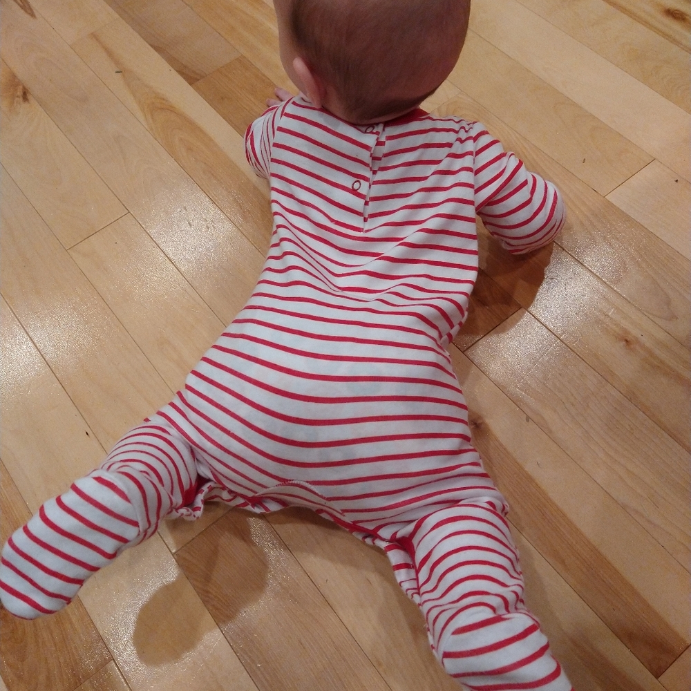 4/20$ candy cane Santa 3-6m onesie